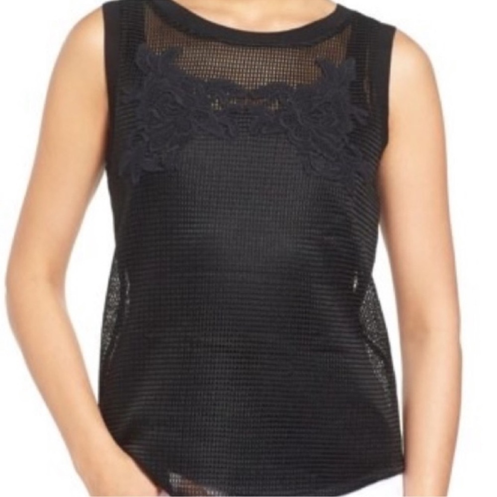 Trouve Black Sleeveless Floral Mesh Blouse Size Small